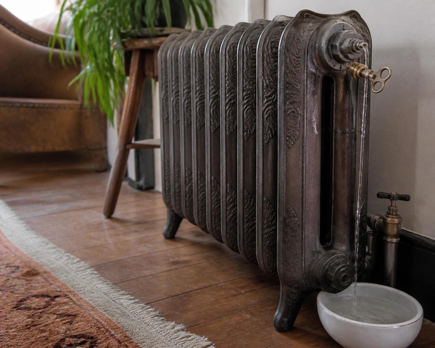 découvrez la méthode complète pour purger un radiateur en fonte et améliorer l'efficacité de votre chauffage. guide simple et étape par étape pour un confort optimal.