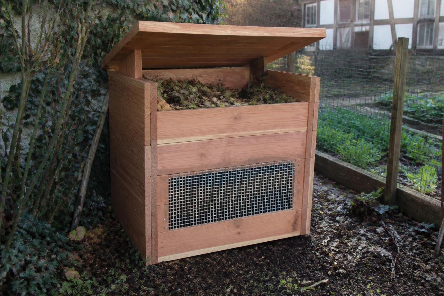 fabriquer un composteur en bois soi meme plan simple et materiaux necessaires 1 découvrez comment fabriquer un composteur en bois facilement avec un plan simple et une liste des matériaux nécessaires pour un jardinage écologique et économique.